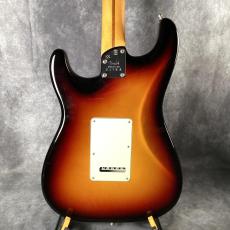 Fender American Ultra Stratocaster_8