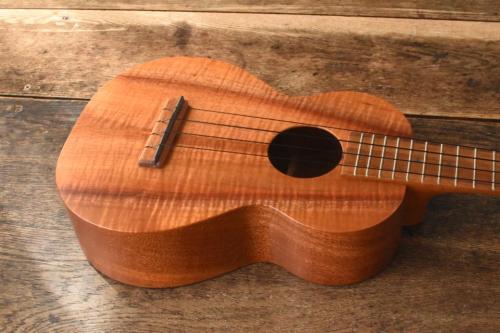 Kamaka Concert HF-2 KUKUI