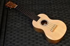 Famous FS-220 Soprano_2