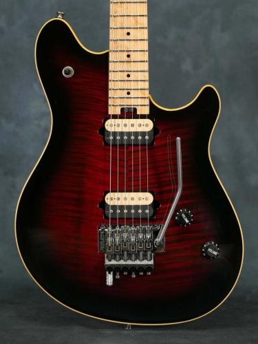 PEAVEY Wolfgang Standard Black Cherry Burst