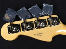 Fender Made in Japan Traditional 60s Precision Bass 3-Color Sunburst_9