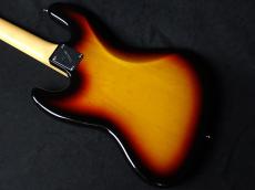 Fender Made in Japan Traditional Late 60s Jazz Bass 3-Color Sunburst_7