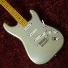 Fender H.E.R. Stratocaster Chrome Glow【2023年製】_3