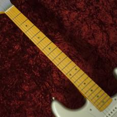 Fender H.E.R. Stratocaster Chrome Glow【2023年製】_5