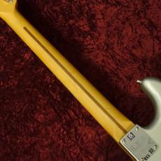 Fender H.E.R. Stratocaster Chrome Glow【2023年製】_6