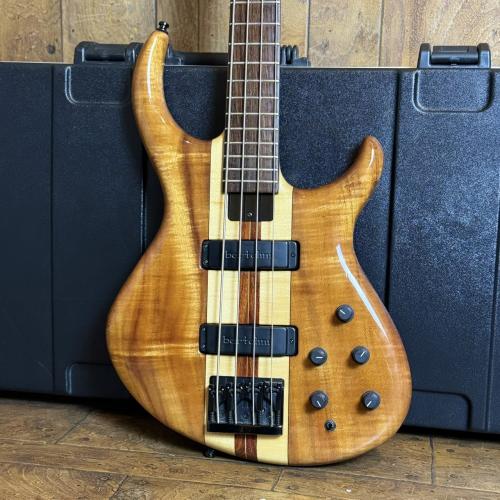Tobias Basic 4 1988 ”Pre Gibson Era”
