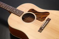 Gibson J-35 Faded 30s [Natural]_8