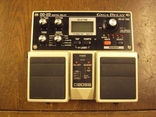 BOSS DD-20 Digital Delay "GIGA DELAY"