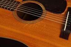 Martin D-18_12