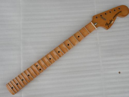 Fender 1979年製Fender Strato Maple neck Scalloped