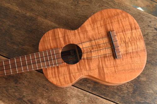 Kamaka Concert HF-2 KUKUI
