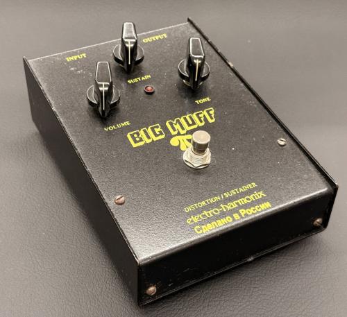 Electro-Harmonix BIG MUFF PI Black Russian