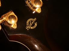 Gibson 1960's J-200 Special【カスタムショップ製 1960年代復刻モデル TOMサドルならではの唯一無二の”クセ”のあるサウンドをお楽しみ頂けます!】解説試奏動画ご覧ください。_16