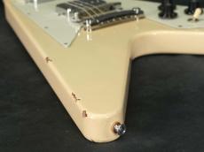 Gibson 1981 Flying V Polaris White_16