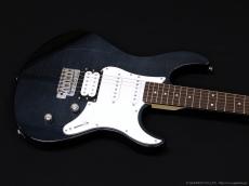 YAMAHA Pacifica 212 VFM [Translucent Black]_4