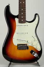 Fender Made in Japan Junior Collection Stratocaster 3-Color Sunburst 2025