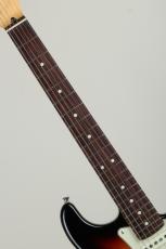 Fender Made in Japan Junior Collection Stratocaster 3-Color Sunburst 2025_5