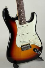 Fender Made in Japan Junior Collection Stratocaster 3-Color Sunburst 2025_9