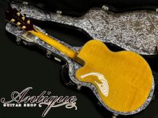 Benedetto Guitars Cremona 17” Archtop 2009 Honey Blonde /Master Grade European Wood /S-6 PU w/Calton HC /Built by Robert "Bob" Benedetto Near-Mint 2.67kg "CREMONA #1”_3