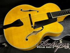 Benedetto Guitars Cremona 17” Archtop 2009 Honey Blonde /Master Grade European Wood /S-6 PU w/Calton HC /Built by Robert "Bob" Benedetto Near-Mint 2.67kg "CREMONA #1”_4