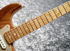 Fender Custom Shop Artisan Figured Rosewood Stratocaster / Natural [3.57kg]【2016年製】_6