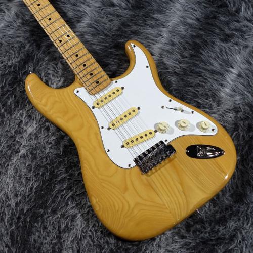 Fender Japan ST72-55
