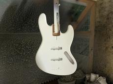 FREEDOM CUSTOM GUITAR RESEARCH 【6月入荷予定】C.S.Retro Series JB 4st -Olympic White- #1948L【マッチングヘッド】
