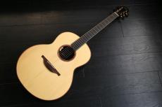 Lowden F-50　アディロン&ハカランダ　　サウンドメッセ も良いけどコチラもオススメです