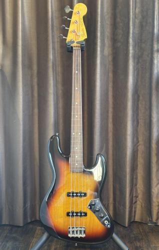 Fender Japan JB62-FL【ショッピングクレジット最大24回分割無金利キャンペーン対象商品】