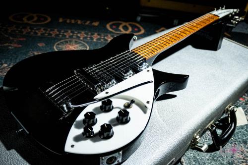 Rickenbacker 325 V63 / 1989