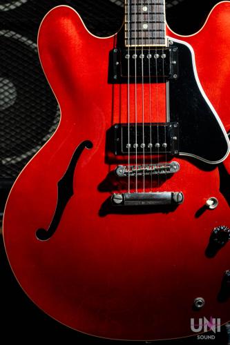 Gibson ES-335 / 2013