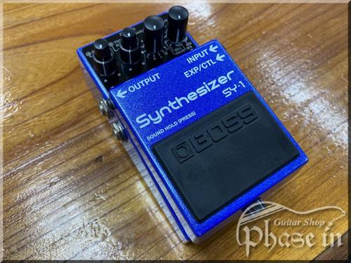 BOSS SY-1 Synthesizer