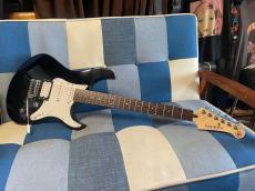 YAMAHA PACIFICA 112V BLACK