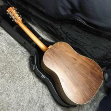 Gibson J-45 Studio Walnut Satin Natural_3