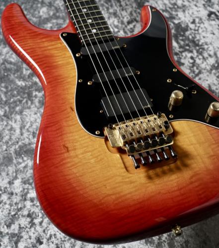 Valley Arts Custom Pro USA  1 Piece Maple [4.03kg[1991年製]