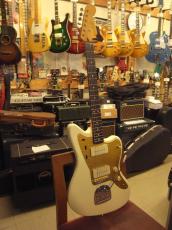 Squier by Fender J Mascis Jazzmaster(2024)_8