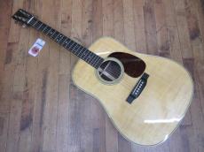Martin D-28 STANDARD