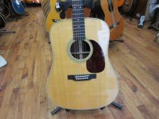 Martin D-28 STANDARD_6