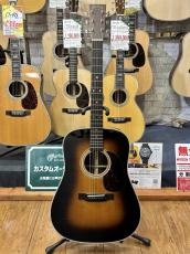 Martin D-28 Standard -Sunburst- 【2021年製】_2