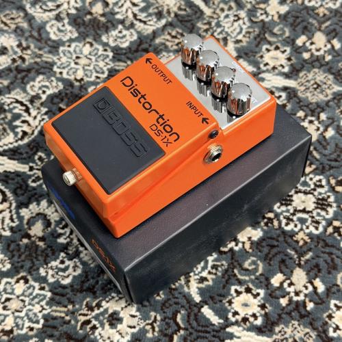 BOSS Distortion DS-1X