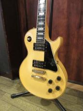 Gibson 1983 Les Paul Custom White_3