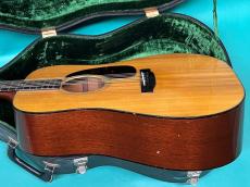 Martin D-18_4