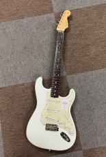 Fender Made in Japan Traditional 60s Stratocaster, Rosewood Fingerboard, Olympic White