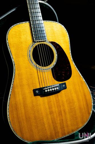 Martin D-42 / 2016