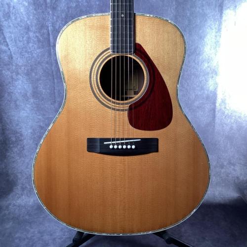 YAMAHA FG-850