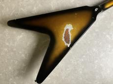 Gibson 1981 Flying V Gold Burst_8