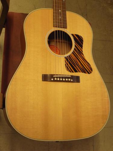 Gibson J-35 FADED 30s (2023)