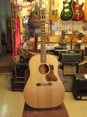 Gibson J-35 FADED 30s (2023)_2