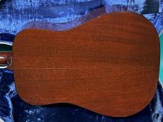 Martin D-18 _3