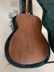 Martin 00-15M 2022年製　オールマホガニー 小ぶり!_7